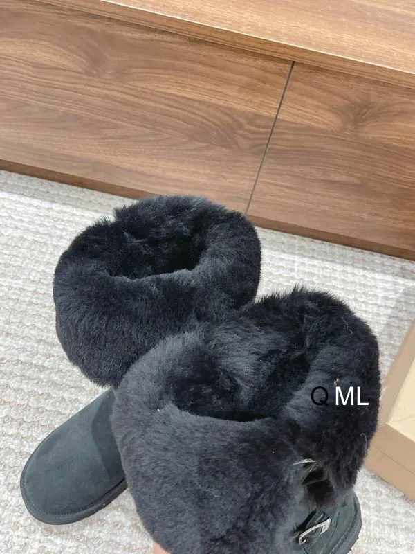 UGG sz35-40 2C ML110304